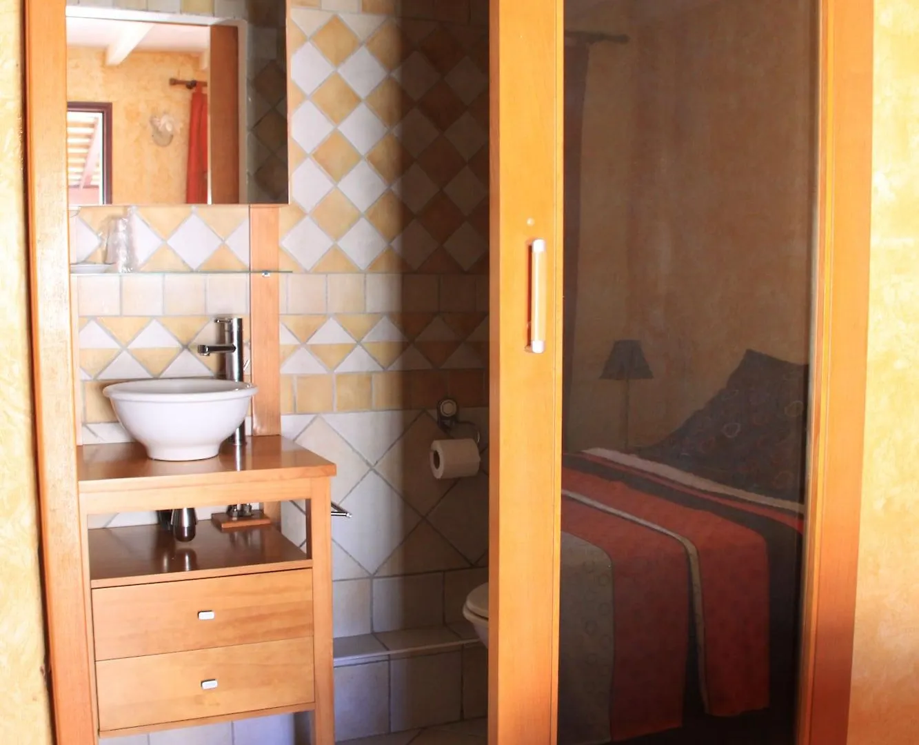 Hotel Tante Arlette Grand'Riviere 2*,